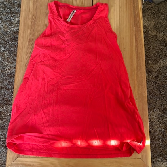 Fabletics tank top - Picture 1 of 2